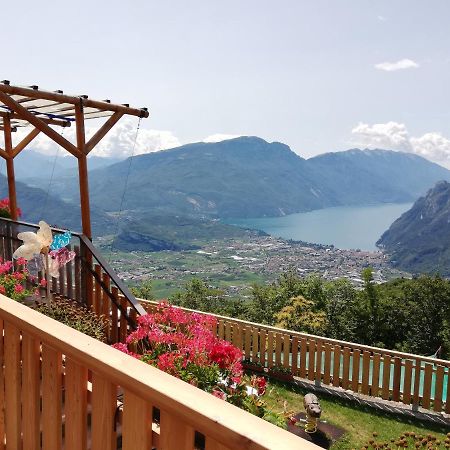 Garda Blu Apartment Riva del Garda Eksteriør billede