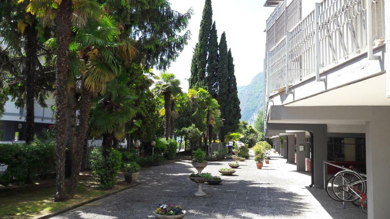 Garda Blu Apartment Riva del Garda Eksteriør billede