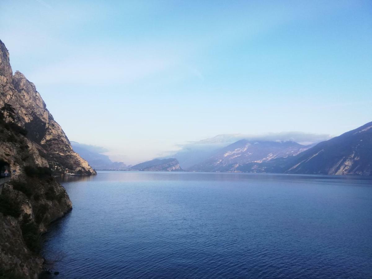 Garda Blu Apartment Riva del Garda Eksteriør billede